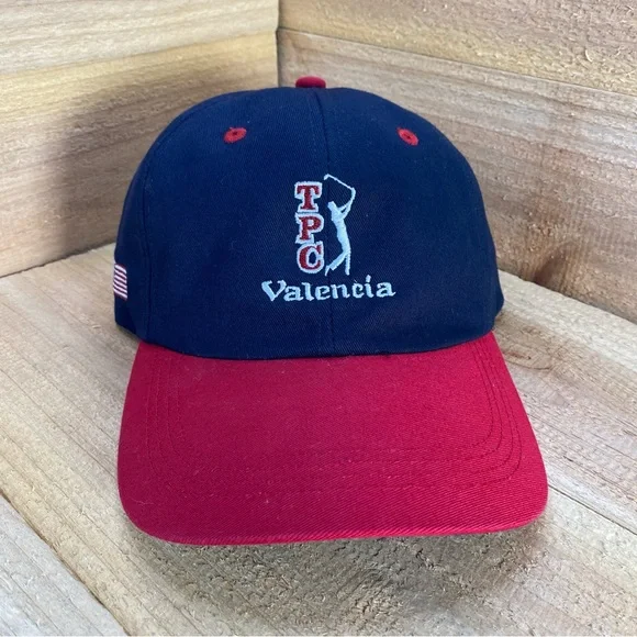 TPC Valencia Golf Ahead Hat with Magnetic Ball Markers, Golf Balls, Divot Tools - Picture 3 of 11